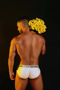 aron-bulgarelli Public Pic 6