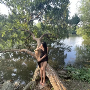 qianqian_ Public Pic 2