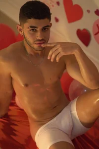 ValentinCastell Public Pic 6