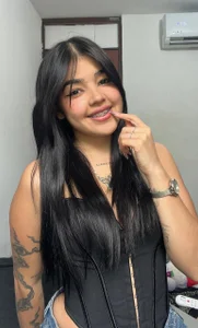 susie_thomsonn Public Foto 4