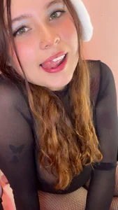 little_emma0 Public Pic 4