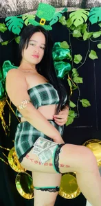 Jennifer_Vega1 happy st patrick's day  2টি ছবি