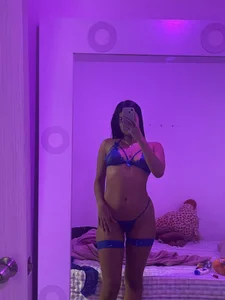 jennifer_oliveira: 💜 ( 4 фото)