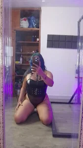 Mistress_Fary_And_Suky Public Foto 5
