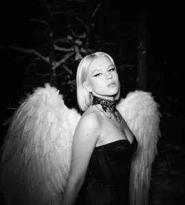 Aline_LokyPublic图片 3