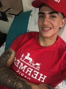 GoldenDesireX_ Public 사진 4