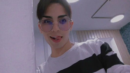 Public od OwenBluee  2 snímek