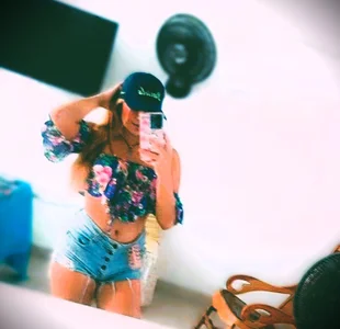 megan_sweety1 Public - {count, plural, one {תמונה אחת} two {שתי תמונות} many {# תמונות} other {# תמונות}}