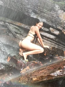 natasha_jurado get wet with me in my shower 💦💦 Pic 3