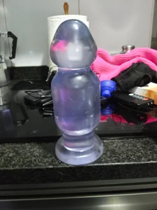 Xauencaliente Más dildos , 12 cm ancho ,el más gordo, que me rompe el culo entero Pic 3