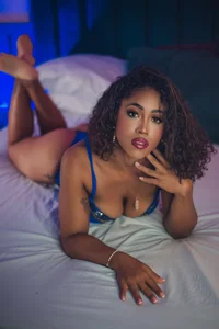 Lana-Gross ✨✨ Bilde 7