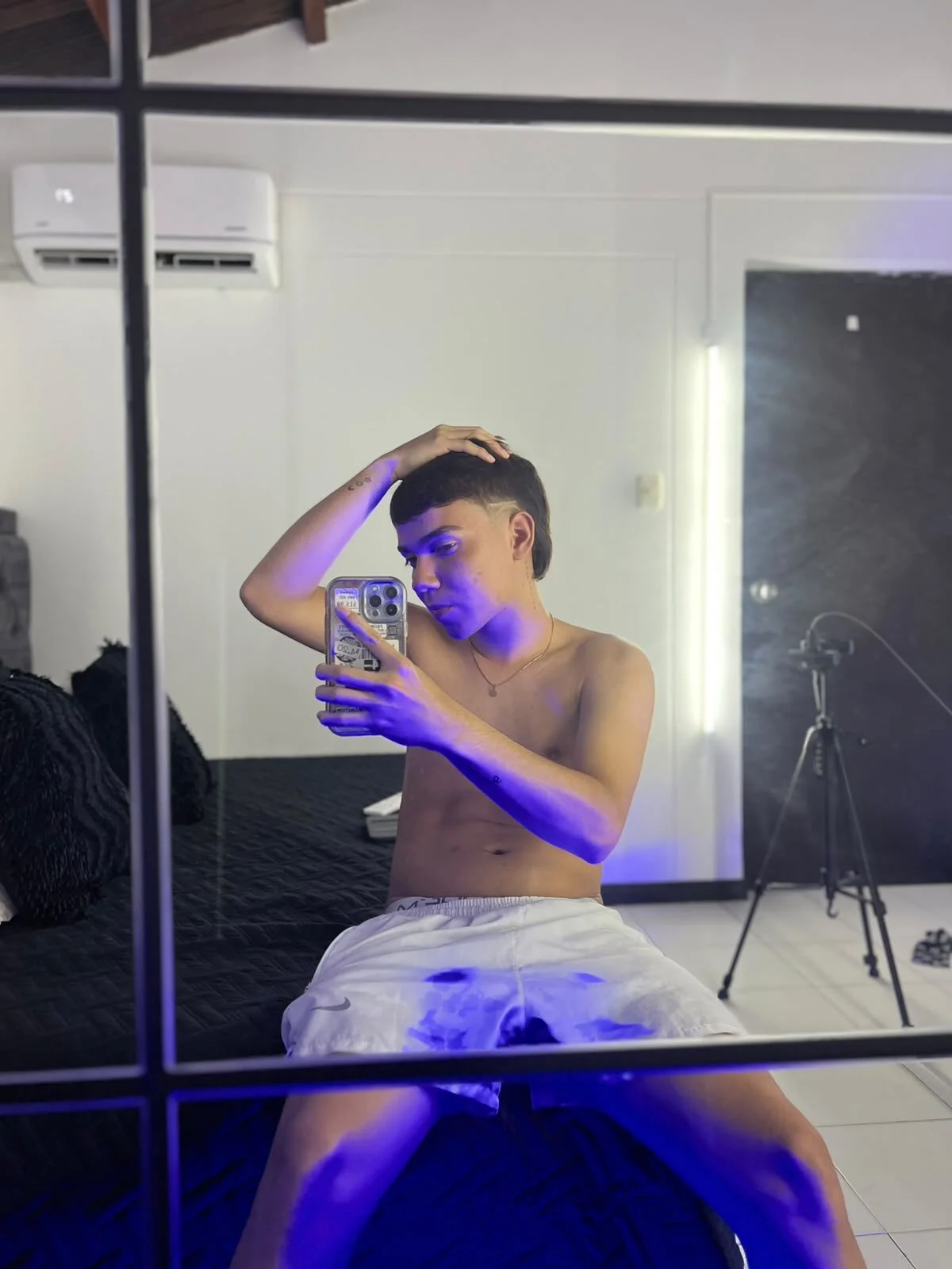 Трендове зображення  7546 CodyVoss