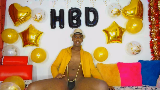 mrjhon26のHAPPY BIRTHDAY TO MEの枚の写真