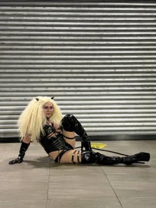Damsel__in__mistress Chillin like a Villain Foto 9