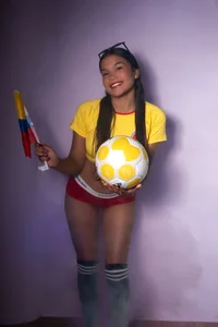 AngelineJolie If every goal deserves a celebration...imagine everything I have prepared for you. Pic 5