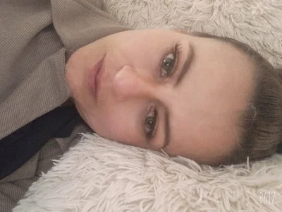 magenta_maturr Public Pic 2