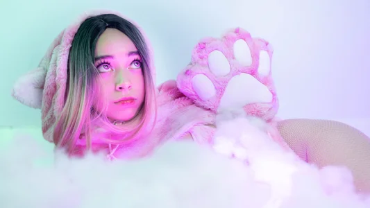 Akane_Hikari_の✨💗Play with your kittie💗✨の 5枚の写真