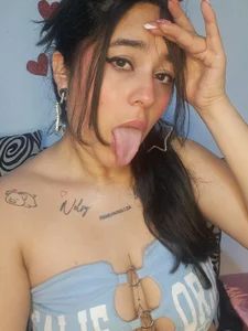 Dubois_hot Little Hình 2