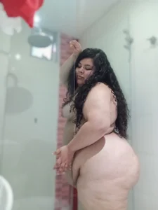 SarahBowiee Public 사진