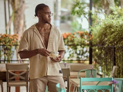 AdonisKnight kullanıcısının At coffe shop albümü -  7 fotoğraf