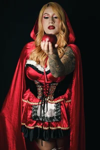 Emily_robertss 🍭🎃✨ Your sexy little hood ✨🎃🍭 Immagine  4