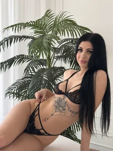 Emilybloommm Public Pic 3