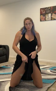 ShySuperheroGrrl Public Pic 4
