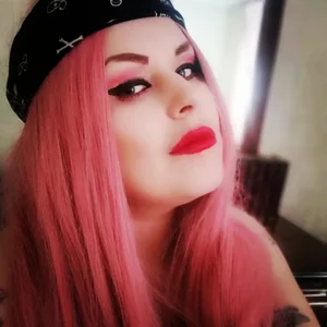 Psychobitch7 Public Immagine  2