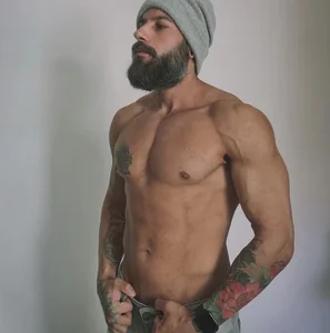 +18 🔥 de DaleCerbasi  Imagens