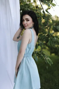 Magic_Allie In the garden Gambar 6