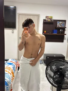 josethariaz25: 🛀 ( 2 фото)