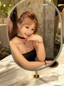 VV-008 的XXX裸体图片 1