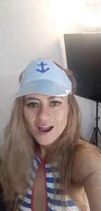 magenta_maturr Kisss Pic 4