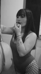 alicia_moom 🖤 사진 3