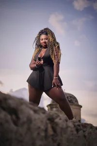 Naomii_King Cartagena Pic 3