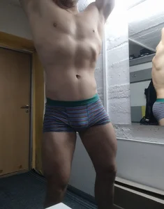 trainwithme In the changing room at the gym!!! зображення 6