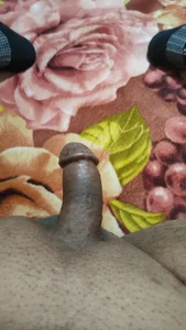 Nuttysub: Public ( 2 фото)