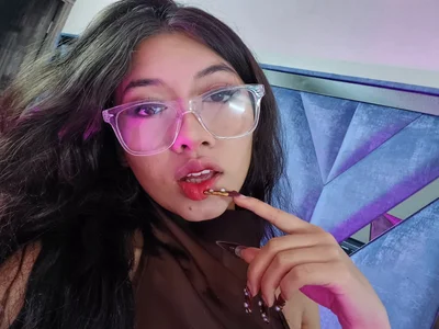 Aris_Logan Public Pic 4