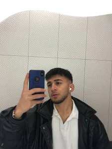 AlevderlerrsPublic图片