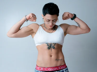 ZoeKrug Hot girl🖤 Immagine 