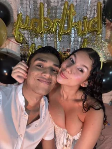 Antonella_and_axel_ Anto and Axel❤️ รูป  3