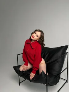 Monica_Blair happy new year 2 Pic 7