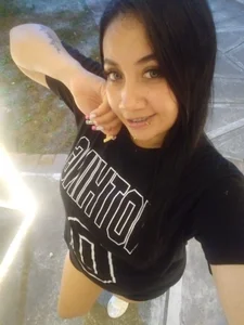 zoe_naughty01: Public ( 9 фото)