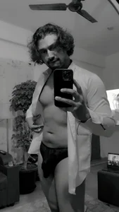 Duplicitous de Mike_lumeire Foto 2