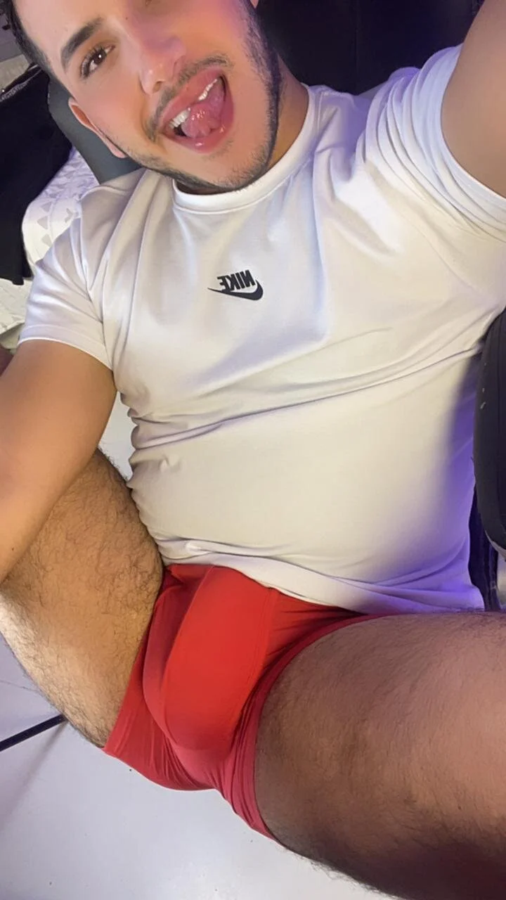 Axel_grey_ Foto en Tendencia 3058