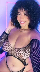 my big tits will be for you de MalaikaBrown  5 Imagens