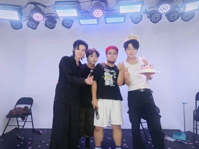 Playboy de Playboy-909 Foto 2