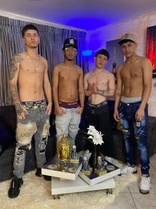 Public de LegacyOFHorus Foto