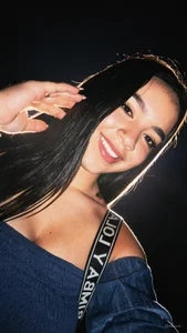 Emiily_becker Public Εικόνα 4