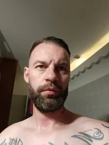 Manuel84100@xhPublic Bild 5